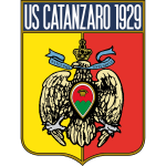 卡坦萨罗队标